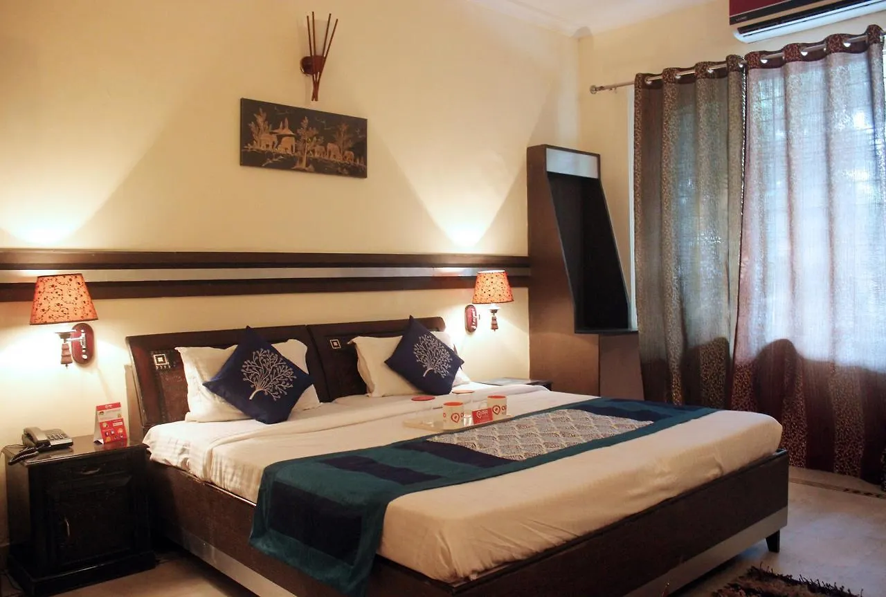 Oyo 12968 Hotel The Domus Gurgaon