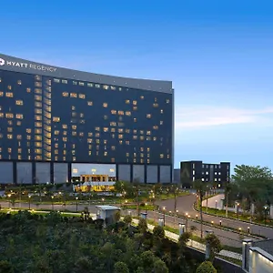 Hyatt Regency ***** Гургаон