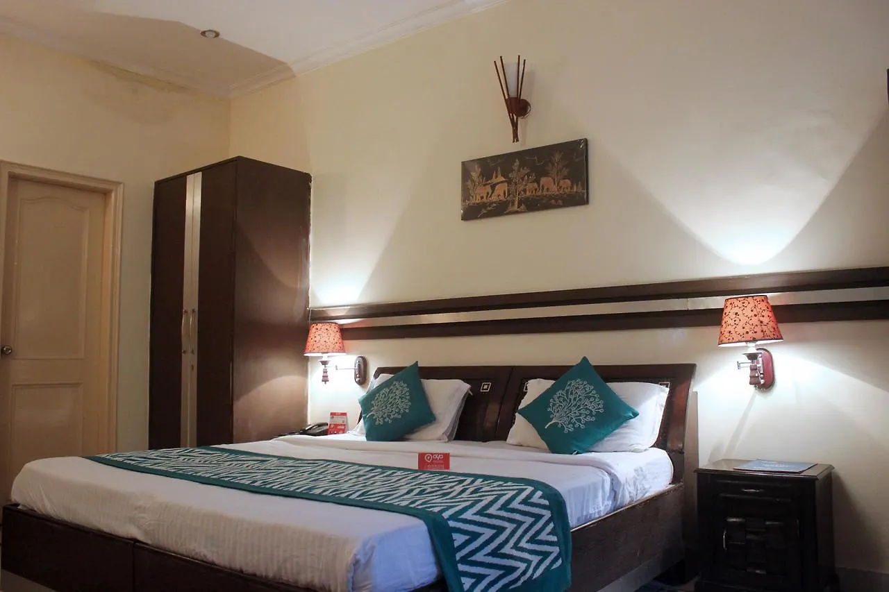 Oyo 12968 Hotel The Domus Gurgaon