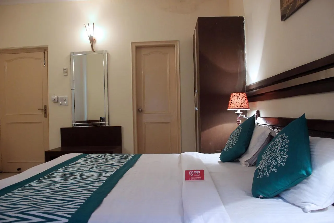 Oyo 12968 Hotel The Domus Gurgaon
